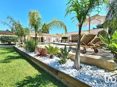 Maison, 262 m²