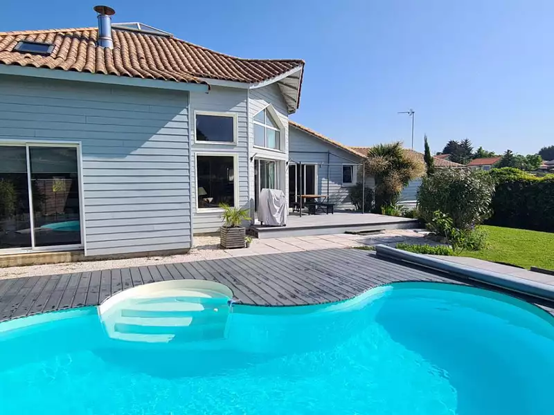 Maison, 172 m²