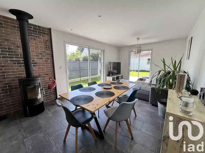 Maison, 99 m²