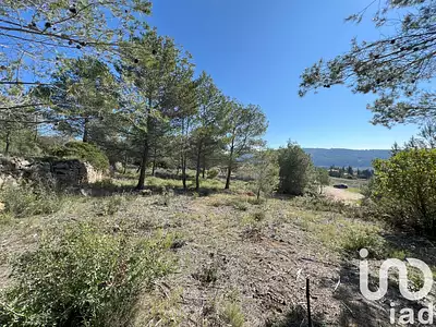 Terrain, 1 790 m²