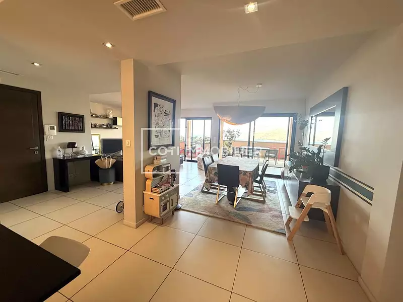 Appartement, 119,69 m²