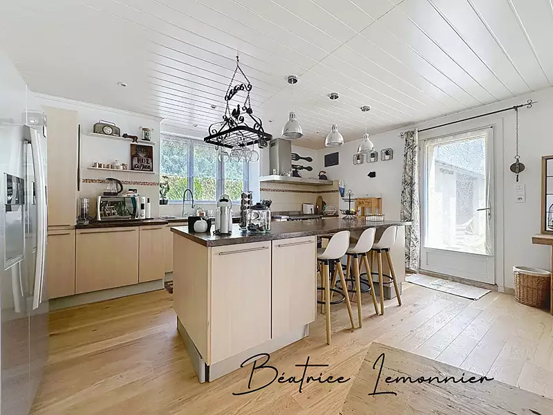 Maison, 143,02 m²
