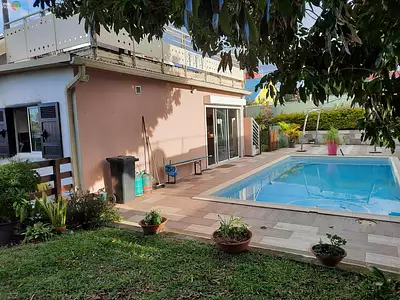 Maison, 246 m²