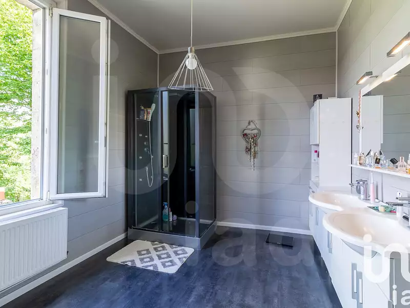 Maison, 165 m²