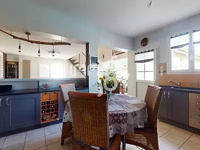 Maison, 197 m²