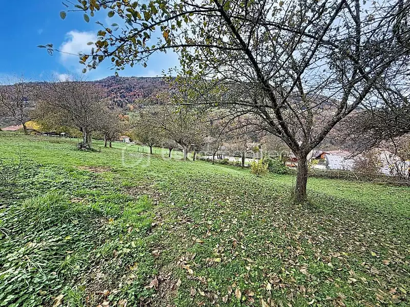 Terrain, 1 270 m²