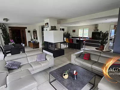Maison, 208 m²