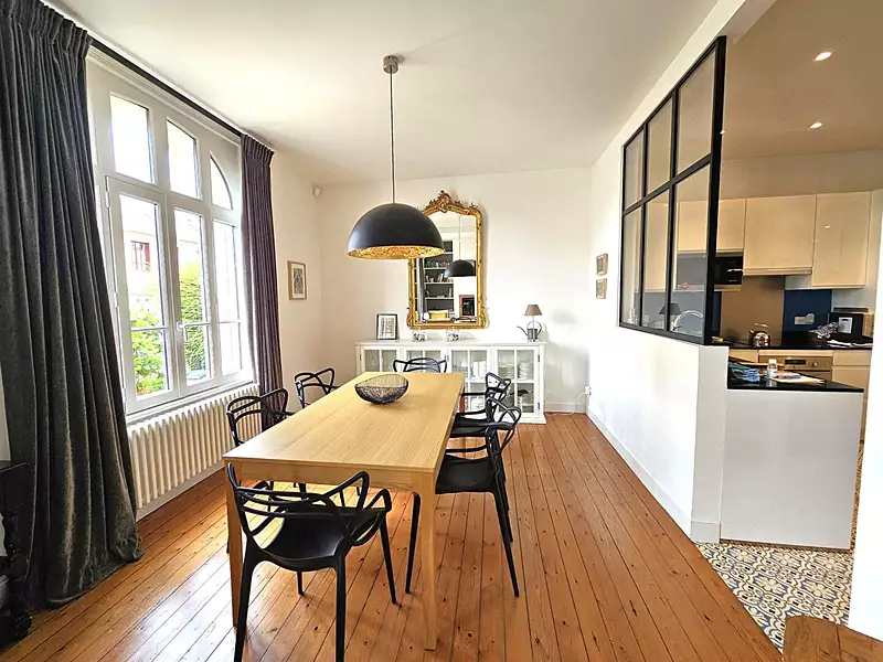 Maison, 170 m²