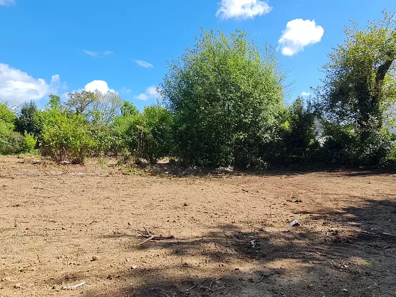 Terrain, 387 m²