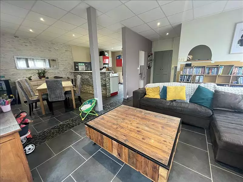 Maison, 93 m²