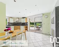Maison, 206 m²