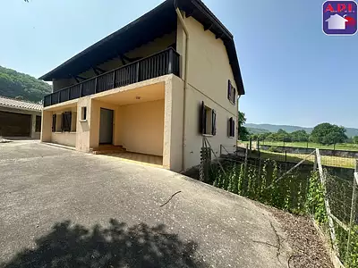 Maison, 218,5 m²