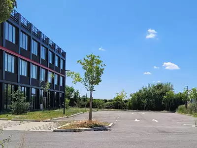 Immeuble, 3 600 m²