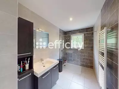 Maison, 117 m²