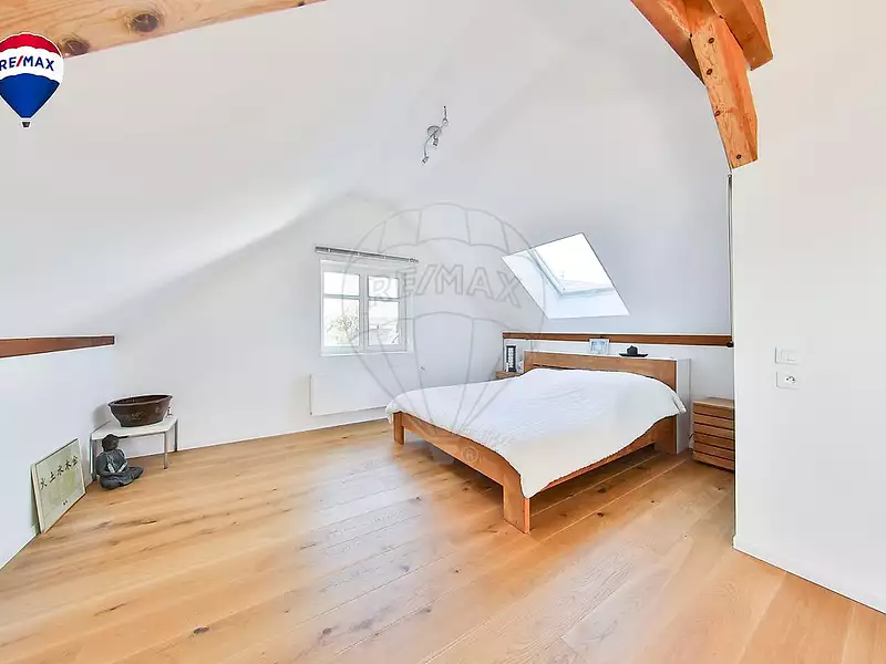 Maison, 252 m²