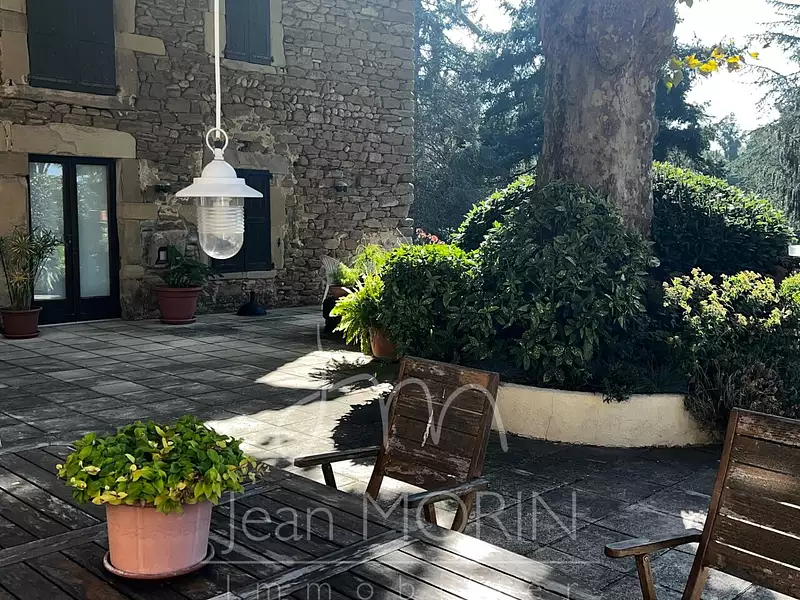 Maison, 281 m²