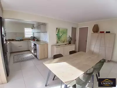Maison, 115 m²