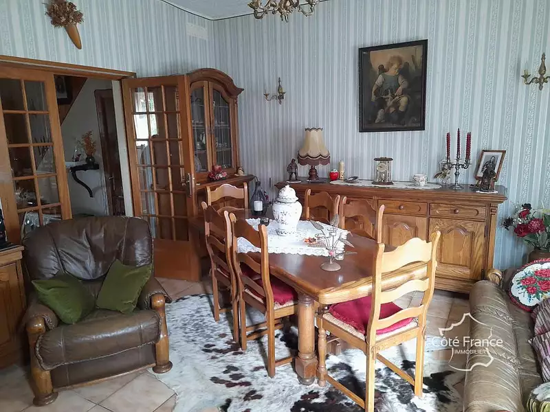 Maison, 263 m²