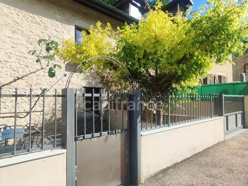 Maison, 290 m²