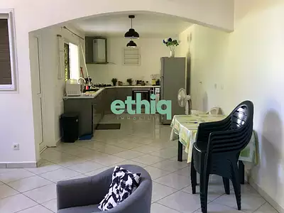 Maison, 140 m²