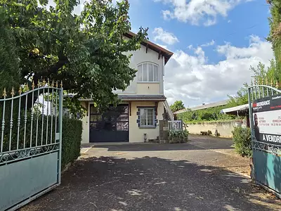 Maison, 190 m²