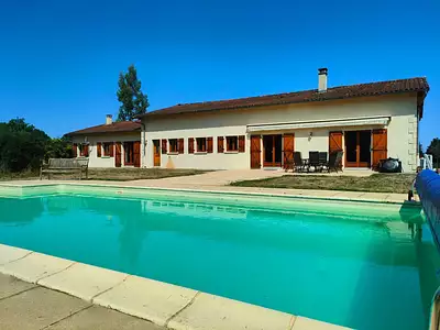 Maison, 243 m²
