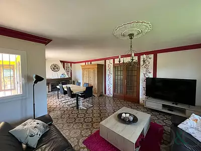 Maison, 275 m²