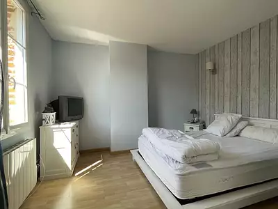 Maison, 221 m²