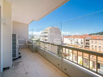 Appartement, 180,31 m²