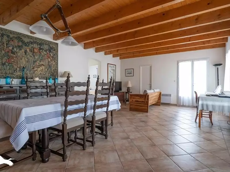 Maison, 114 m²