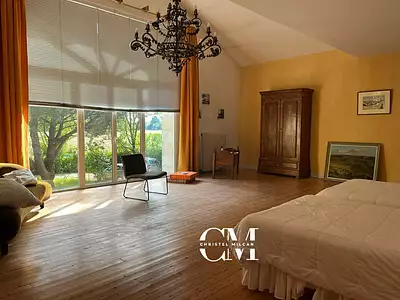 Maison, 585 m²