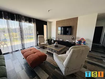 Maison, 145 m²