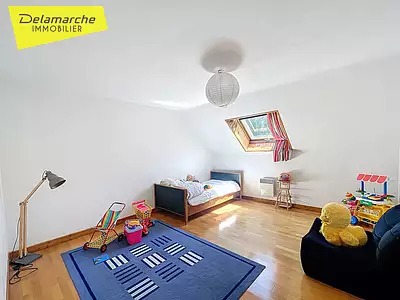 Maison, 257,1 m²