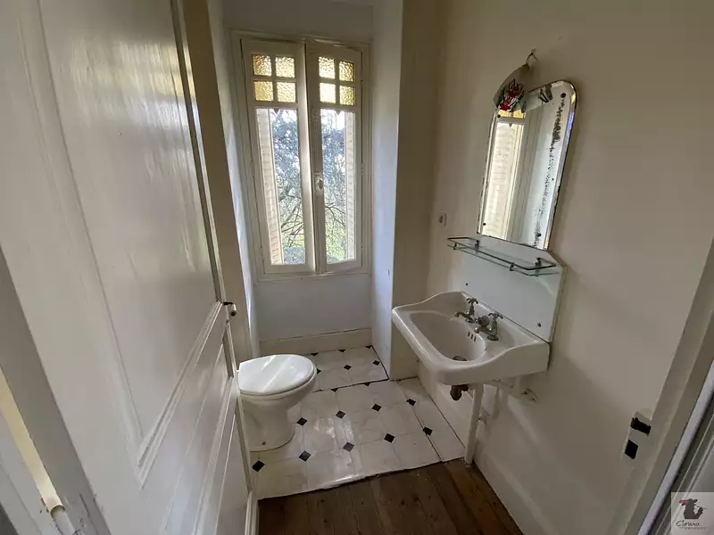 Maison, 250 m²