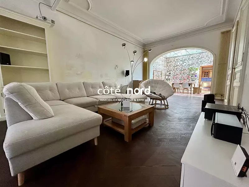 Maison, 350 m²