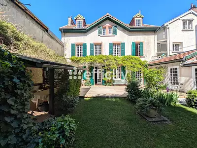 Maison, 186 m²