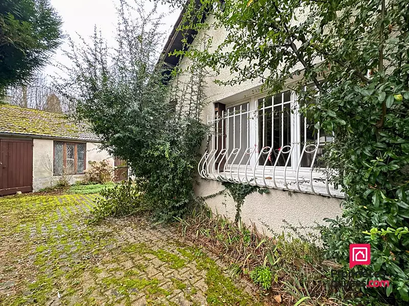 Maison, 203 m²