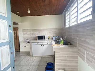 Immeuble, 220 m²