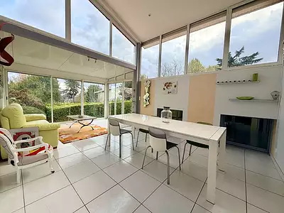 Maison, 263 m²