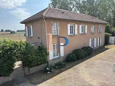 Maison, 239 m²