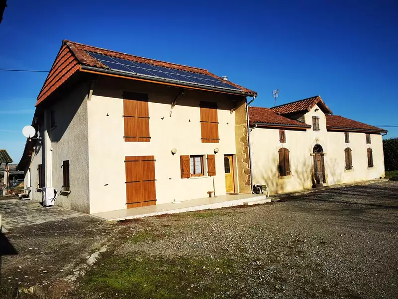 Maison, 257 m²