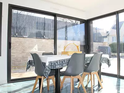 Maison, 180 m²