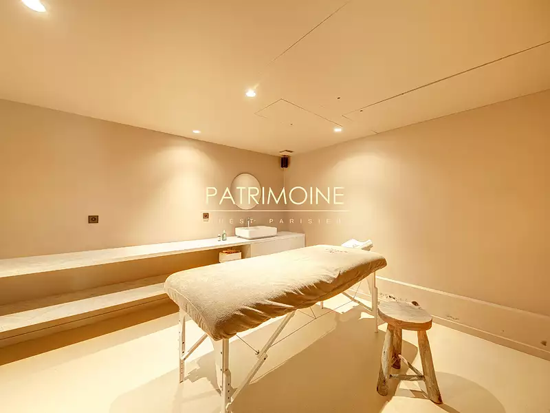 Maison, 700 m²