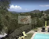 Maison, 250 m²