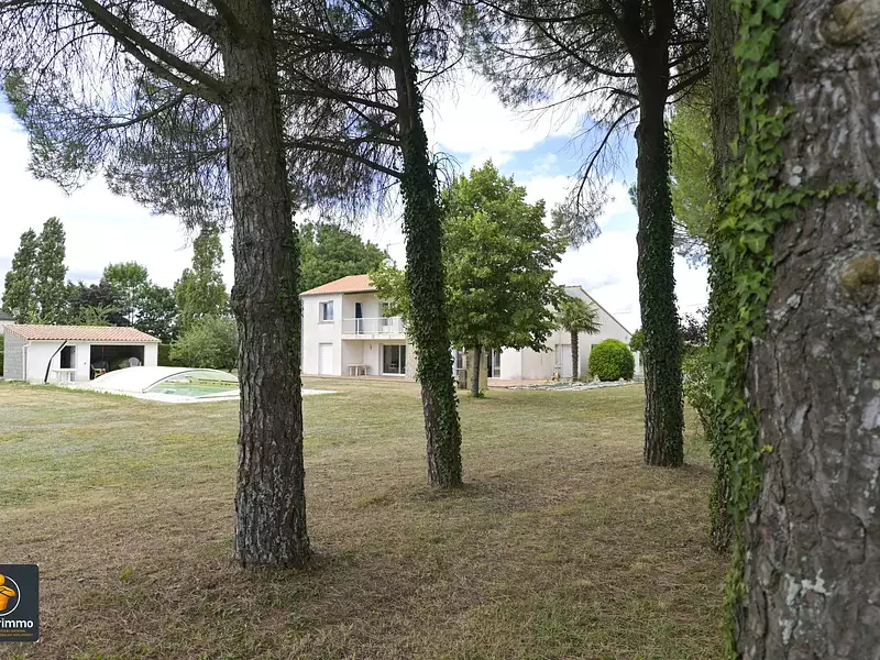 Maison, 236,04 m²