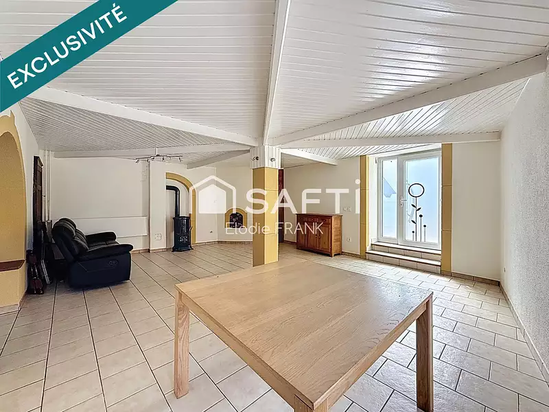 Maison, 151 m²