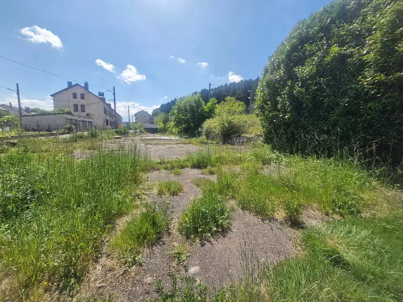 Terrain, 1 105 m²