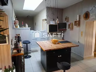 Maison, 271 m²