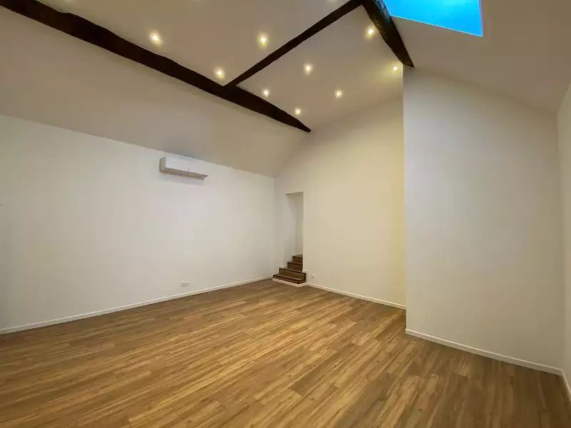 Maison, 195 m²