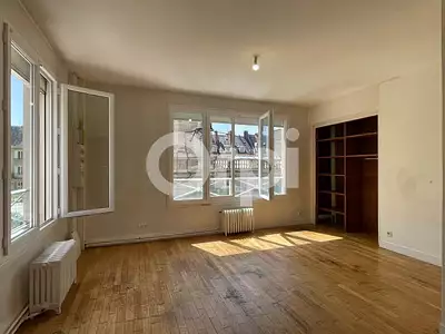 Immeuble, 343 m²